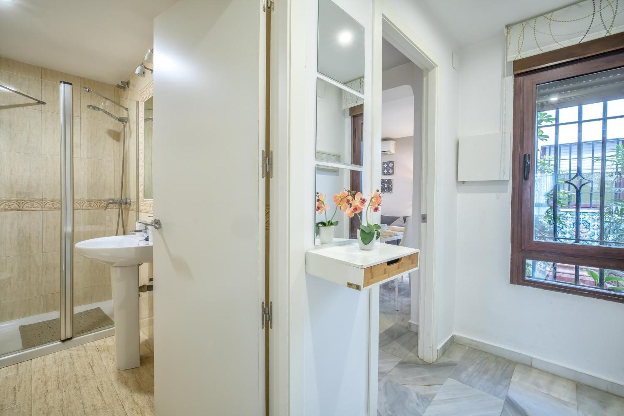 Encanto En La Juderia: Apartamento Con Patio Cordoba Ngoại thất bức ảnh