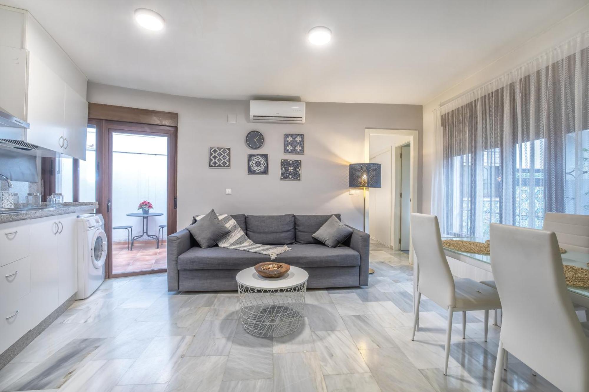 Encanto En La Juderia: Apartamento Con Patio Cordoba Ngoại thất bức ảnh
